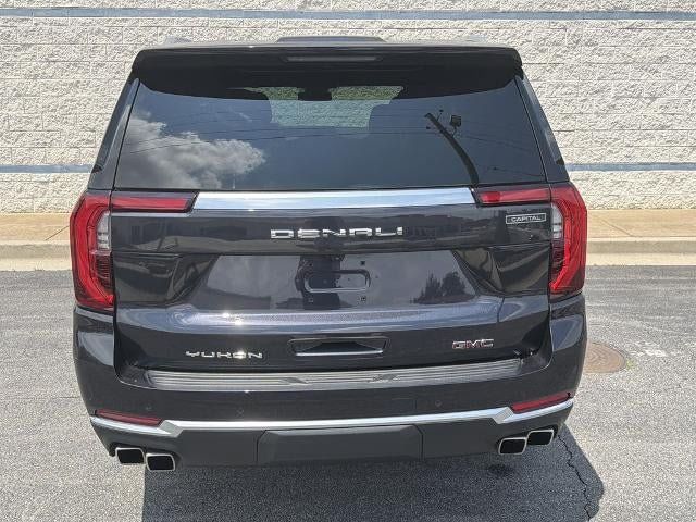Used 2025 GMC Yukon Denali w/ Sun & Power Step Package AWD/4WD image 6