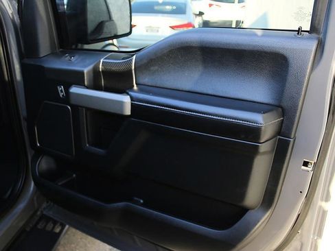 Used 2018 Ford F150 Raptor w/ Equipment Group 802A Luxury AWD/4WD image 23