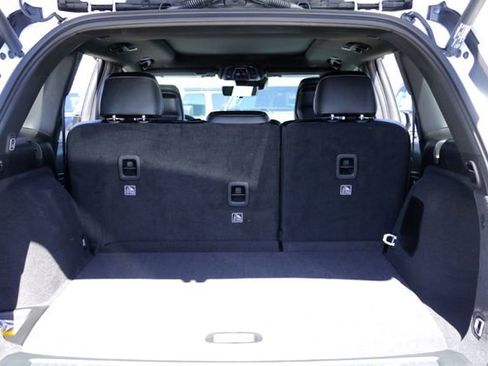 New 2025 Jeep Grand Cherokee Overland w/ Luxury Tech Group IV image 21