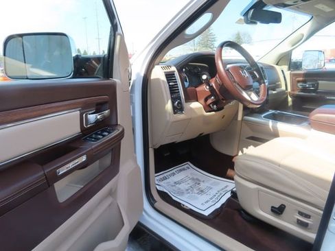 Used 2018 RAM 2500 Laramie image 18