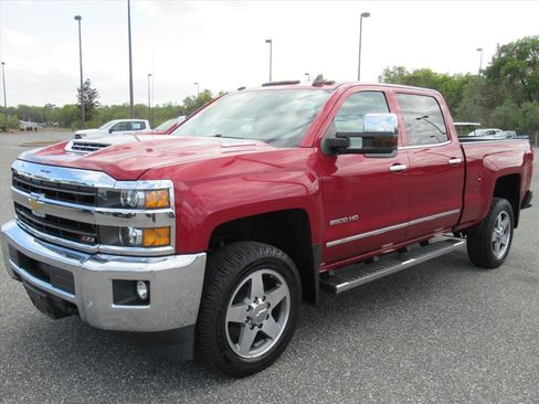 Used 2019 Chevrolet Silverado 2500 LTZ w/ Duramax Plus Package image 3