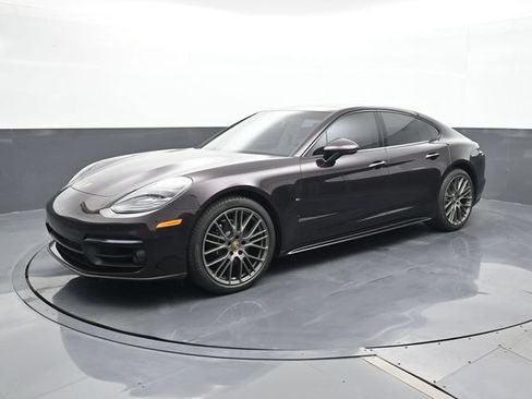 Certified 2023 Porsche Panamera 4 Platinum Edition AWD/4WD image 1
