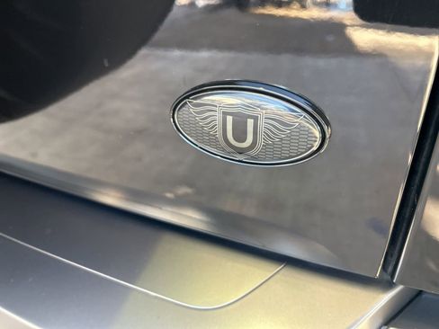 Used 2023 Land Rover Defender 110 Carpathian Edition image 24