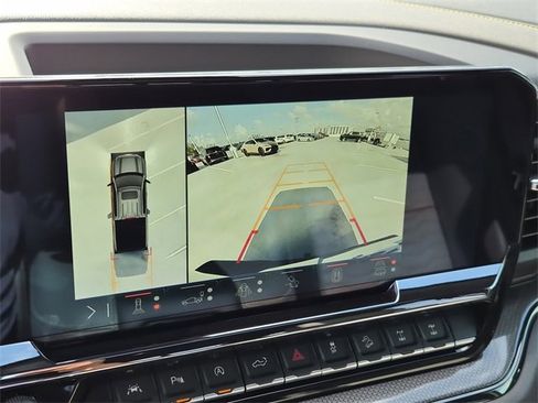 Used 2025 Chevrolet Silverado 1500 ZR2 w/ Technology Package image 12