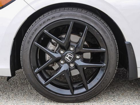 Certified 2024 Honda Civic Sport image 11