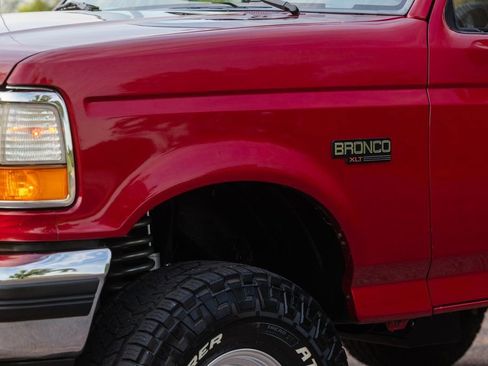 Used 1994 Ford Bronco XLT image 68