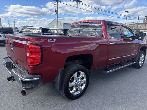 Used 2019 Chevrolet Silverado 2500 LTZ w/ Duramax Plus Package AWD/4WD image 3