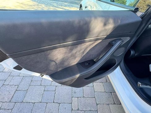 Used 2022 Tesla Model 3 Long Range image 19