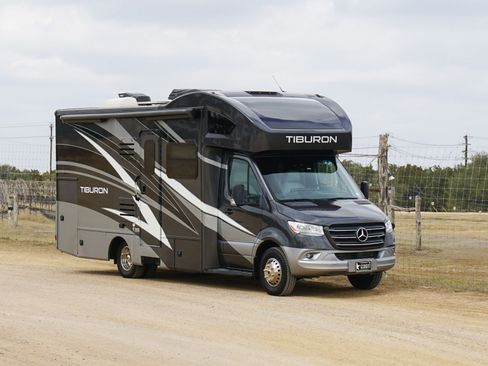 Used 2020 Mercedes-Benz Sprinter 3500 image 3