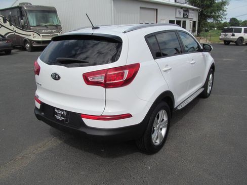 Used 2013 Kia Sportage LX w/ Convenience Pkg AWD/4WD image 4