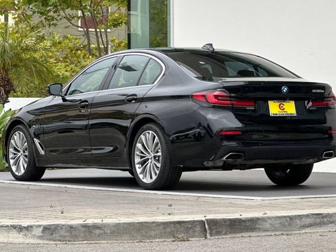 Used 2023 BMW 530e w/ Premium Package RWD image 5