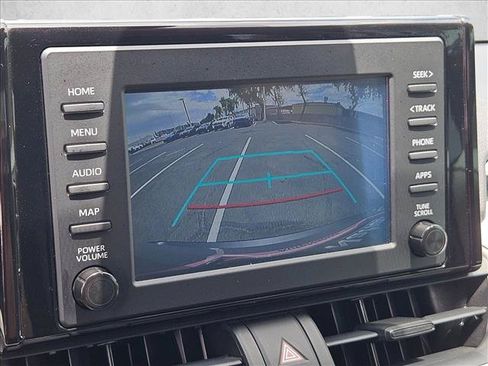 Used 2019 Toyota RAV4 XLE w/ Convenience Package FWD image 19