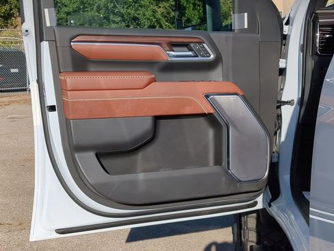 New 2026 GMC Sierra 2500 Denali Ultimate image 25