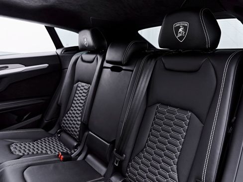 Used 2021 Lamborghini Urus AWD/4WD image 64