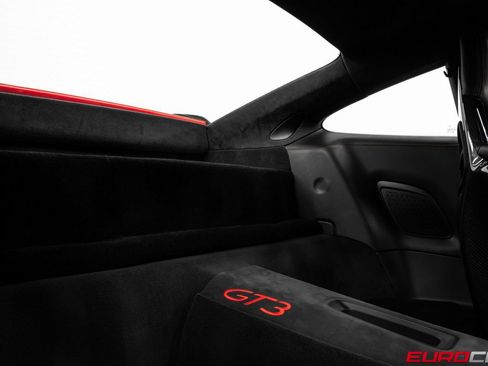 Used 2018 Porsche 911 GT3 RWD image 42