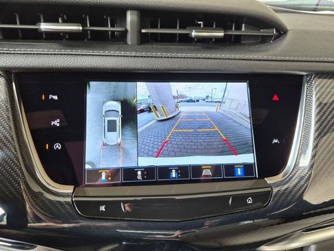 Used 2025 Cadillac XT6 Sport w/ Technology Package AWD/4WD image 23