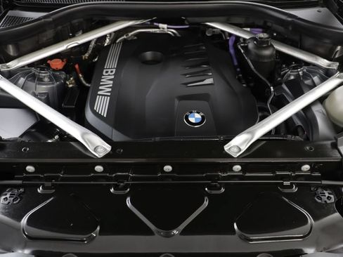 Certified 2024 BMW X5 xDrive40i w/ Premium Package AWD/4WD image 22