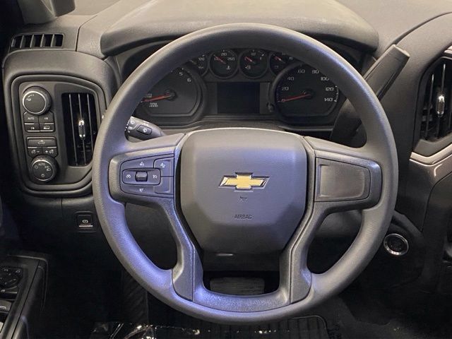 New 2026 Chevrolet Silverado 1500 Custom w/ Turbomax Blackout Package AWD/4WD image 28