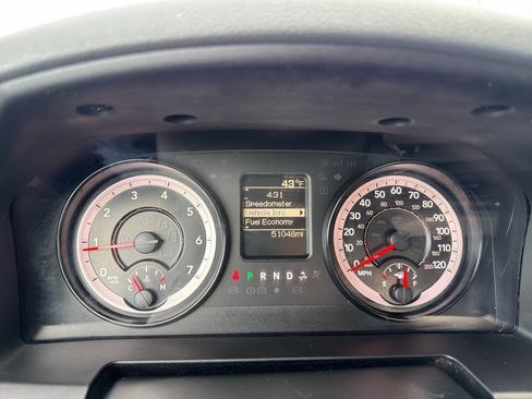 Used 2017 RAM 1500 ST w/ SXT Appearance Group image 19