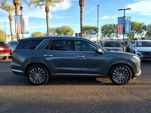 Certified 2023 Hyundai Palisade Calligraphy image 4