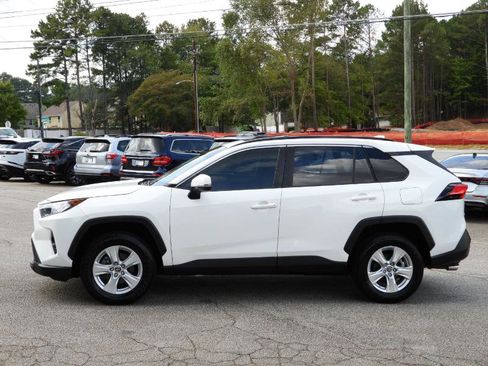 Used 2019 Toyota RAV4 XLE image 13