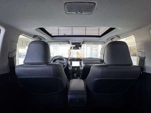 Used 2022 Toyota 4Runner SR5 Premium image 16