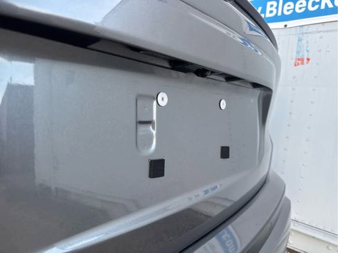 Used 2024 Nissan Kicks S FWD image 16