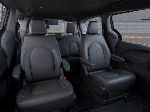 New 2026 Chrysler Pacifica Select FWD image 15