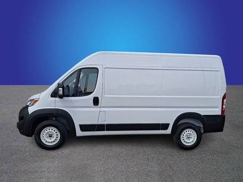 Used 2024 RAM ProMaster 2500 w/ Safety Group FWD image 7