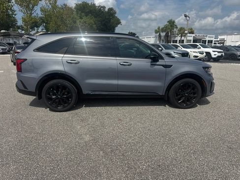 Certified 2021 Kia Sorento SX FWD image 4