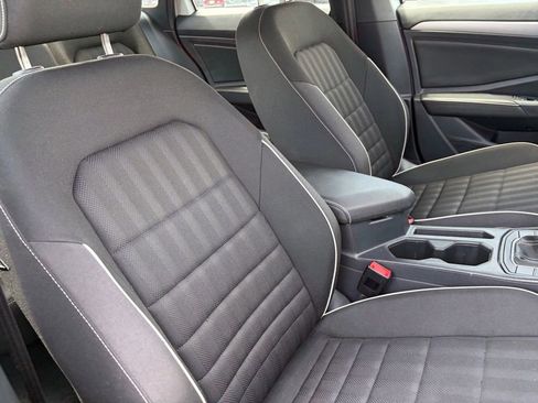 Certified 2024 Volkswagen Jetta Sport FWD image 27