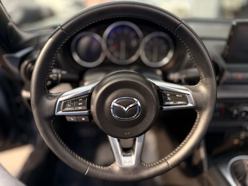 Used 2021 MAZDA MX-5 Miata Club w/ Brembo/BBS Recaro Package image 22