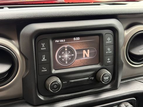 Used 2020 Jeep Wrangler Unlimited Sport S AWD/4WD image 23