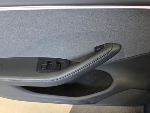 Used 2024 Tesla Model 3 Long Range RWD image 11