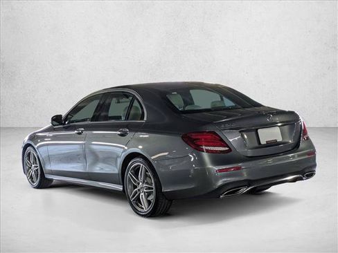 Used 2019 Mercedes-Benz E 300 image 8