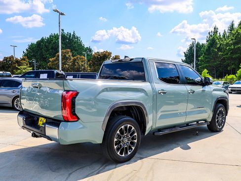 Used 2024 Toyota Tundra Limited AWD/4WD image 9