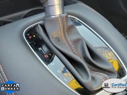 Certified 2025 Honda HR-V Sport image 28