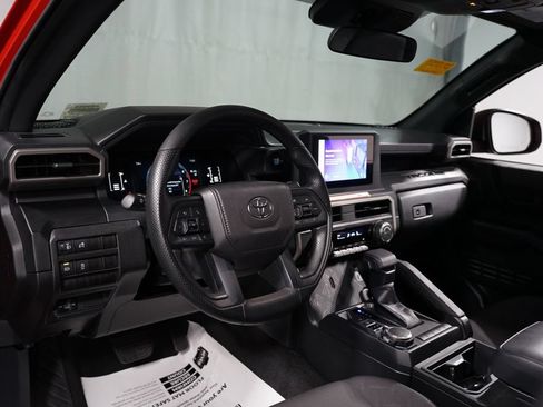 Certified 2025 Toyota Tacoma SR AWD/4WD image 11
