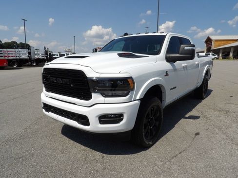 Used 2024 RAM 2500 Limited AWD/4WD image 64