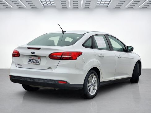 Used 2018 Ford Focus SE image 12