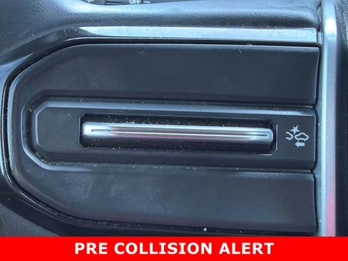 Used 2023 Chevrolet Colorado LT image 22