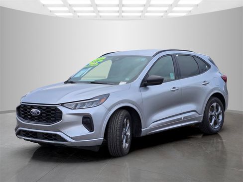 Used 2023 Ford Escape ST-Line image 8