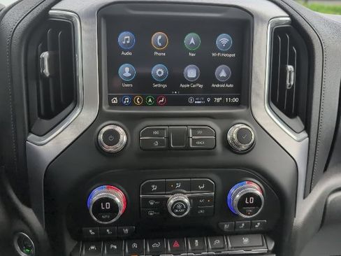 Used 2021 GMC Sierra 1500 SLT w/ SLT Premium Plus Package AWD/4WD image 18
