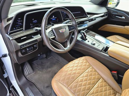 Used 2023 Cadillac Escalade Sport w/ Touring Package image 20