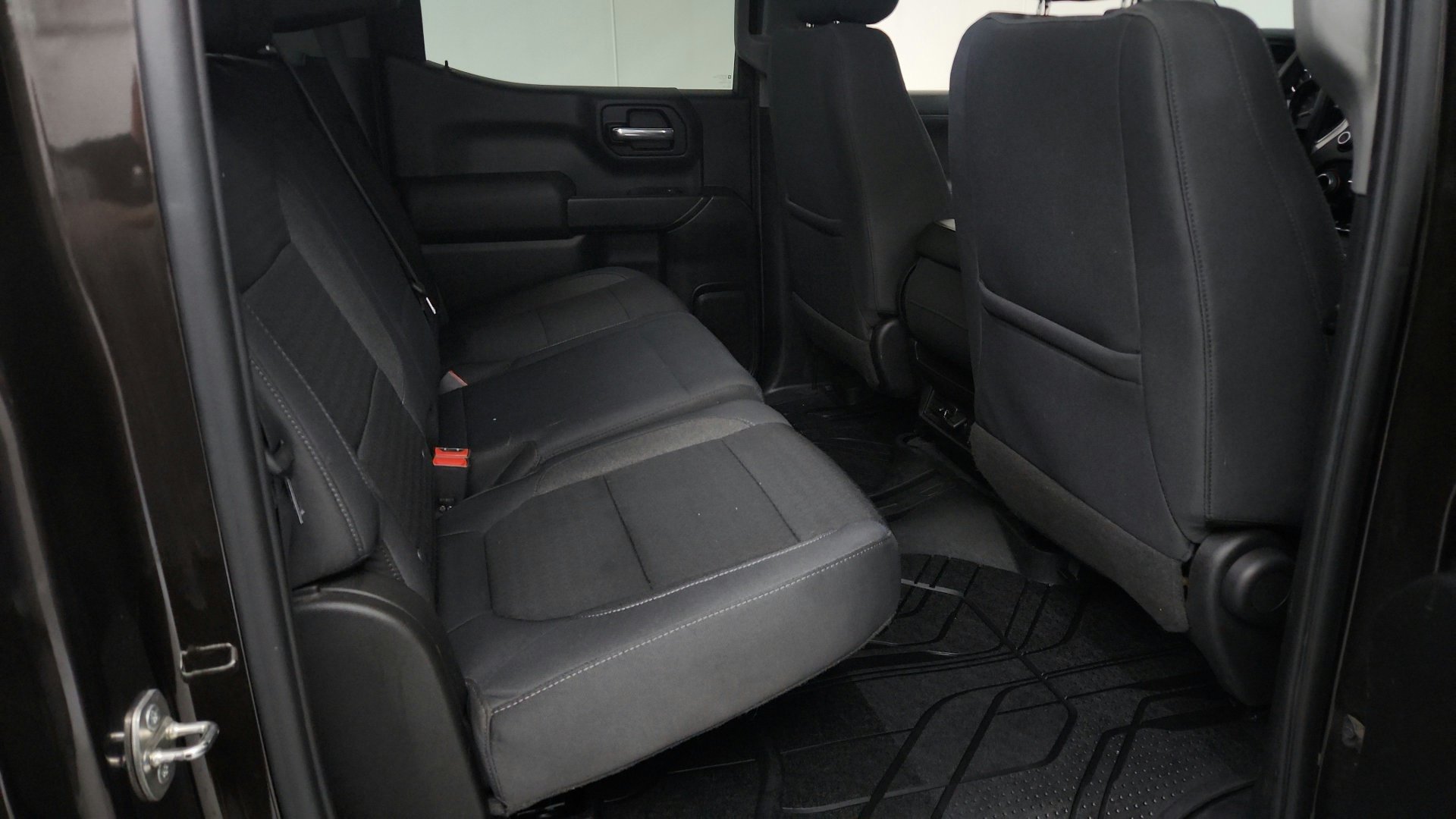 Used 2019 Chevrolet Silverado 1500 LT w/ All-Star Edition AWD/4WD image 21