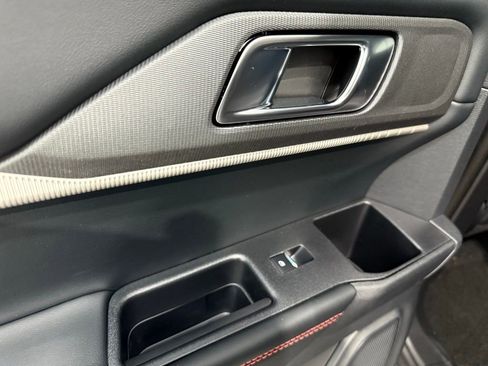 New 2026 Ford Explorer ST-Line w/ ST-Line Street Pack image 20