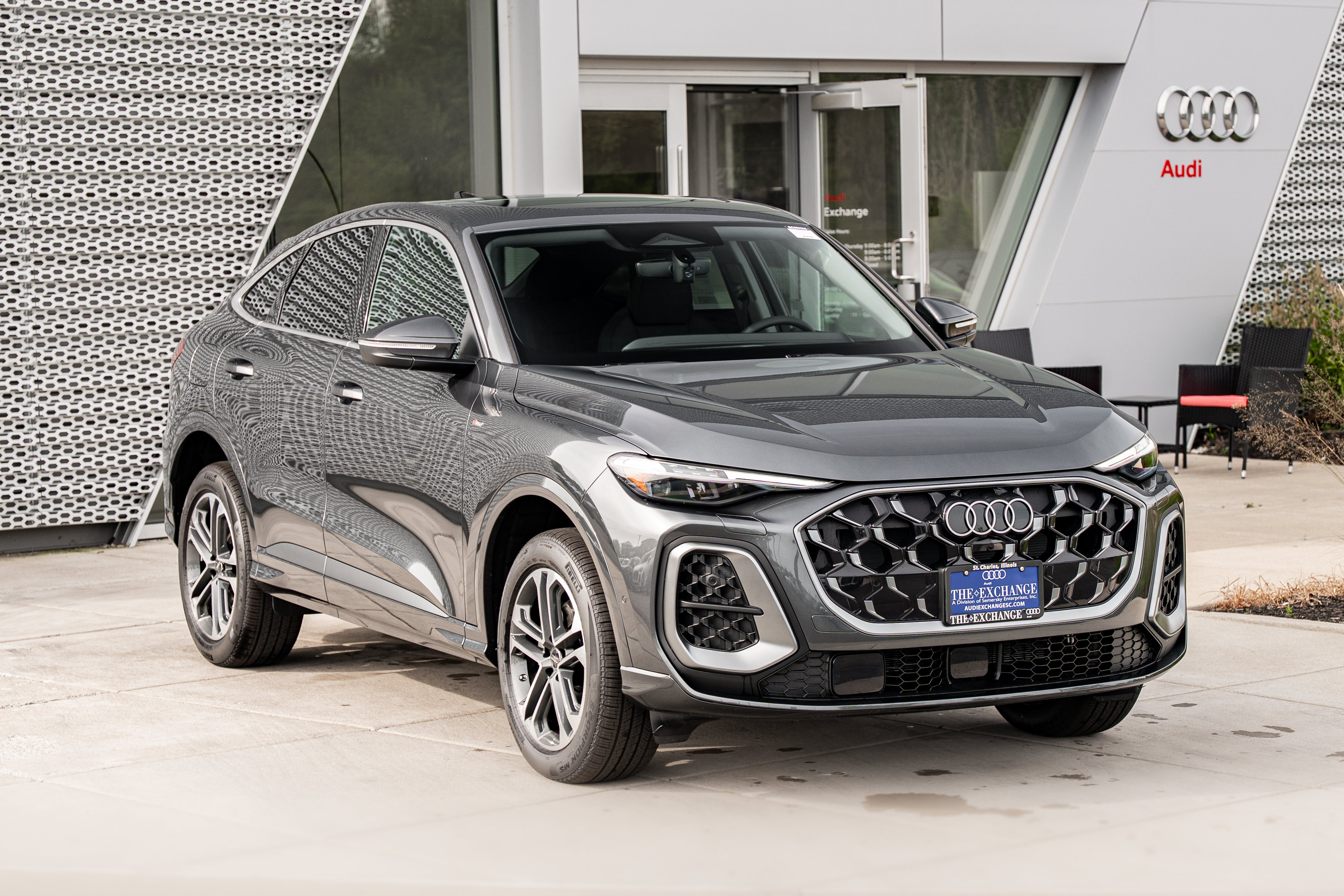 New 2026 Audi Q5 Premium Plus AWD/4WD image 2