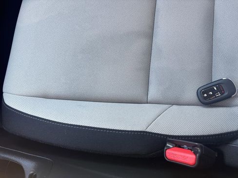 Used 2024 Honda CR-V EX image 25