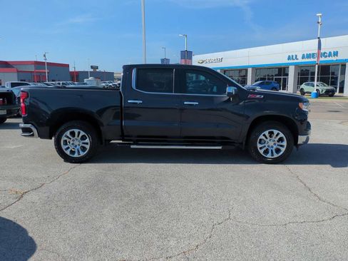 Used 2023 Chevrolet Silverado 1500 LTZ AWD/4WD image 9