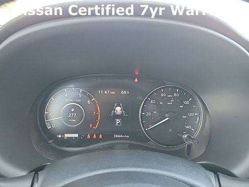 Used 2024 Nissan Kicks SR image 32